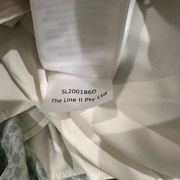 Significant Other Green Floral Maxi Dress - Picture 6 of 10